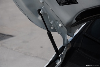 2015款沃尔沃V60 2.0T T5智雅个性运动版