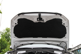 2015款奥迪Q5 40 TFSI舒适型