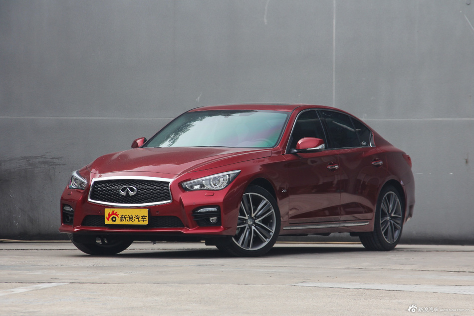 2015款英菲尼迪Q50L 2.0T自动运动版