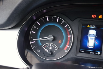 2017款哈弗H2 1.5T自动两驱精英型红标