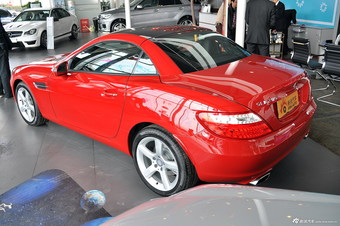  2011 Benz SLK200 Fashion