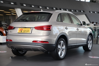 2013款奥迪Q3 40TFSI quattro四驱豪华型