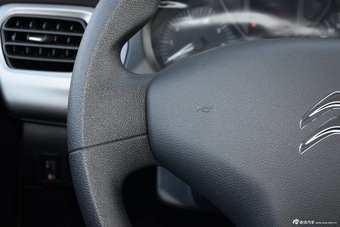 2016款全新爱丽舍1.6L手动时尚型