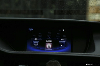 2015款雷克萨斯ES 2.0L自动200精英版