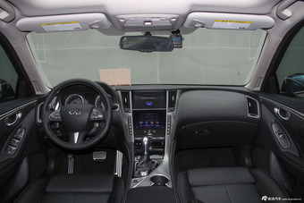 2015款英菲尼迪Q50L 2.0T自动运动版图片