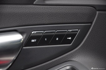 2013款911 carrera 4 3.4L