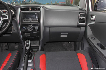 2015款利亚纳A6 1.4L手动两厢畅想型