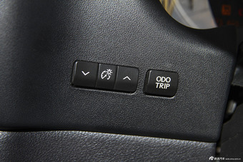 2015款雷克萨斯NX 300h全驱锋致版