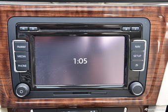 2013款朗逸改款1.6L自动豪华版