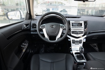 2016款比亚迪e5豪华型