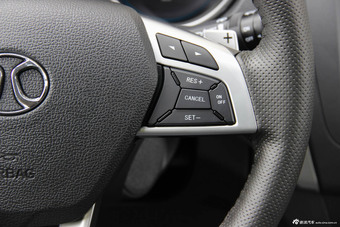 2015款绅宝X65 2.0T自动舒适型