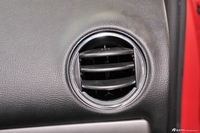 2013款马自达6 2.0L自动时尚型