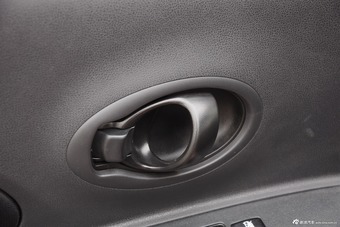 2015款玛驰1.5L自动易智版