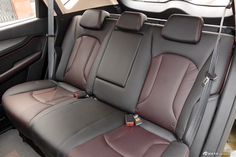 2015款宝骏560 手动豪华