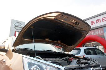 2015款启辰T70到店实拍