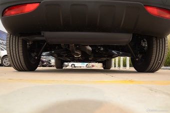 2016款海马S5 1.6L手动智能豪华科技版