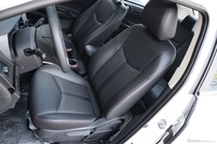 2016款比亚迪e5豪华型