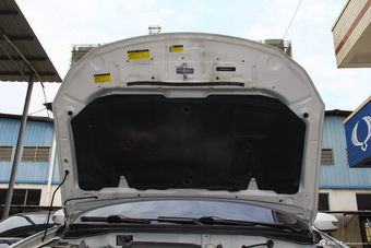 2015款比亚迪全新F3节能版1.5L自动豪华型