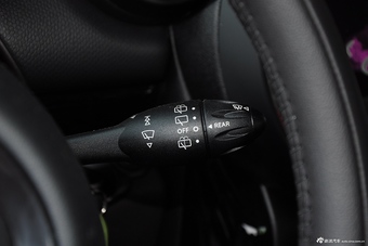 2015款MINI COUNTRYMAN 1.6T COOPER S All 4进藏限量版