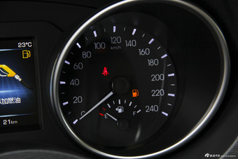 2015款哈弗H6 Coupe改款2.0T手动两驱都市型