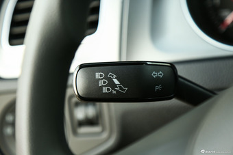 2016款高尔夫1.6L手动时尚型