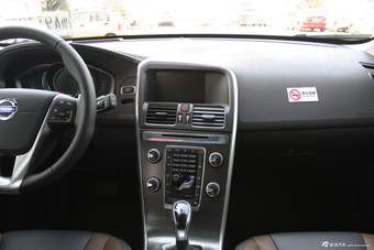 2014款改版沃尔沃XC60到店实拍