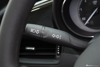 2015款昂科威20T两驱领先型