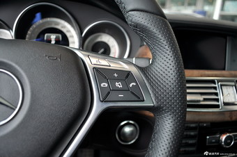 2012款奔驰CLS350