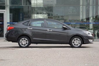 2016款海马M3 1.5L手动舒适型