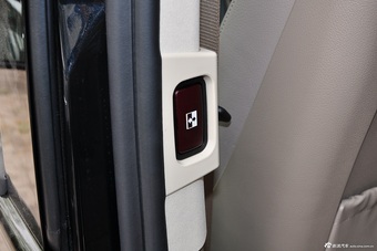 2014款唯雅诺3.5L卓越版