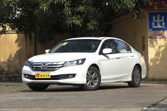 2015款雅阁2.0L自动EX豪华版图片