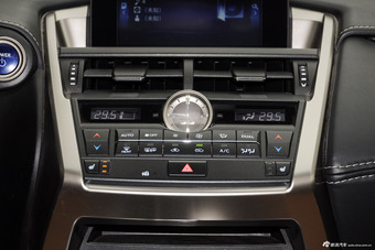 2015款雷克萨斯NX 2.5L自动300h全驱锋芒版