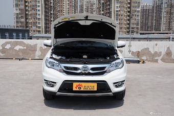 2015款比亚迪S7 1.5T手动尊贵版图片