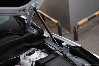 2015款昂科威20T两驱领先型