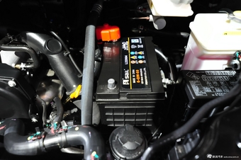 2013款瑞风M5 2.0T自动公务版