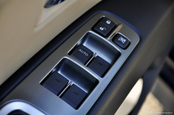 2011款斯巴鲁驰鹏 3.6L 7座