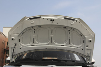 2015款中华V3 1.5L手动舒适型