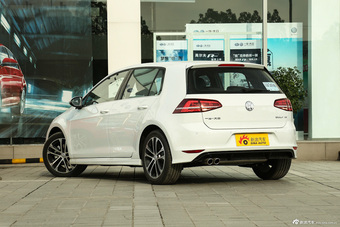 2016款高尔夫1.4T自动R-Line