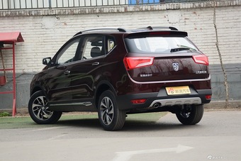 2016款宝骏560 1.8L手动豪华型