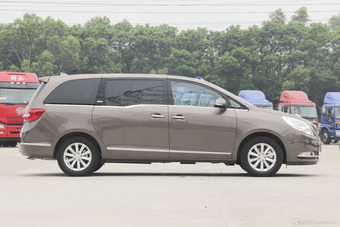2014款GL8商务车2.4L自动LT豪华商务行政版