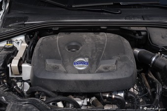 2015款沃尔沃V60 2.0T T5智雅个性运动版