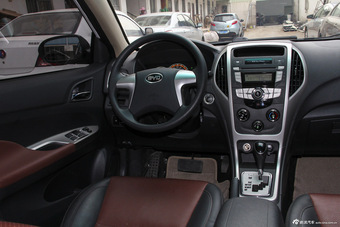 2015款比亚迪全新F3节能版1.5L自动豪华型