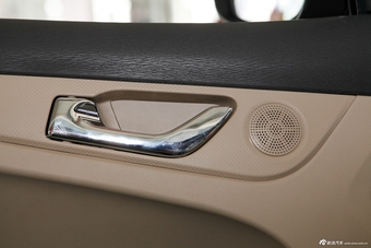 2013款艾瑞泽7 1.6手动致享版