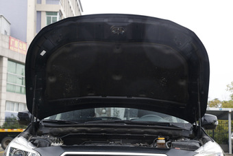 2015款傲虎2.5L自动豪华导航版