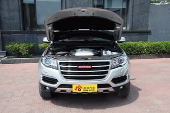 2015款哈弗H8 2.0T自动两驱豪华型图片