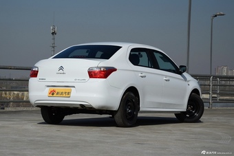 2016款全新爱丽舍1.6L手动时尚型