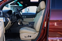 2016款探险者2.3T自动精英版