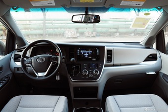 2015款Sienna 3.5L自动两驱LE图片