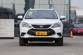 2015款比亚迪唐2.0T自动四驱尊贵型