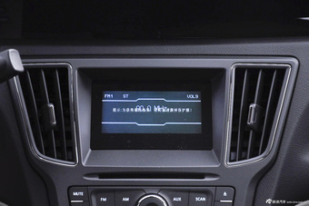 2014款绅宝D50 1.5L手动标准版